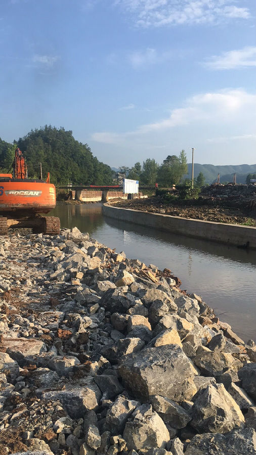 1542091033834644.jpg 1.JPG